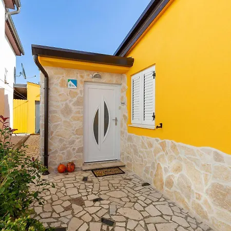 Nik Apartamento