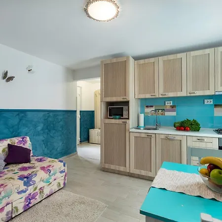 Nik Apartment *
